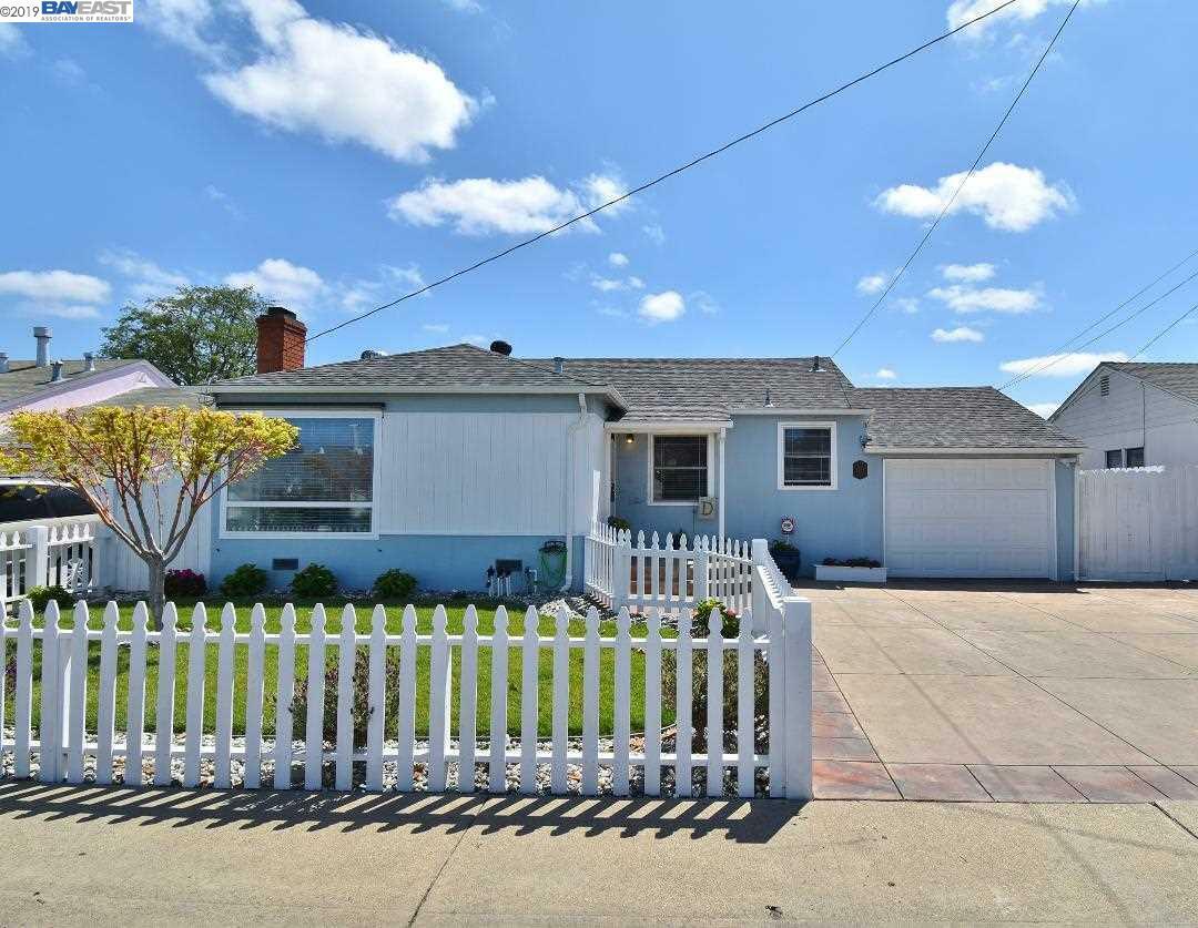 Property Photo:  15066 Andover St  CA 94579-1750 