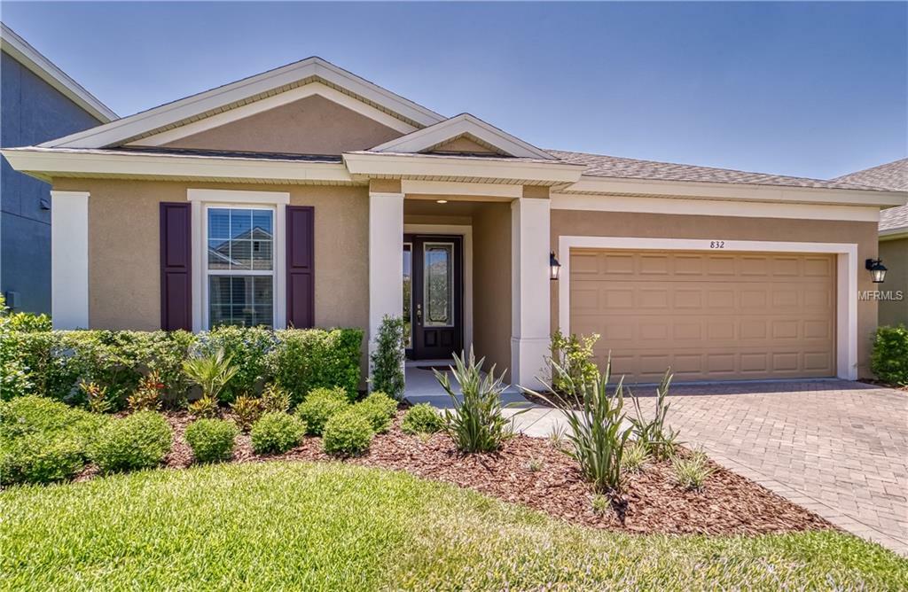 Property Photo:  832 Viscount Street  FL 33511 