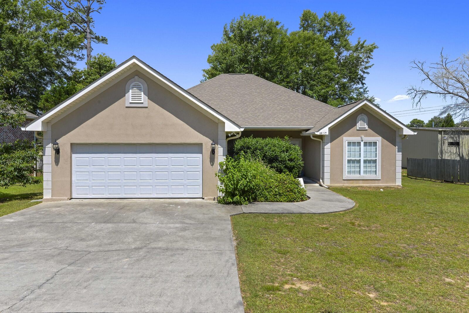 Property Photo:  88157 Golf Club Drive  MS 39525 