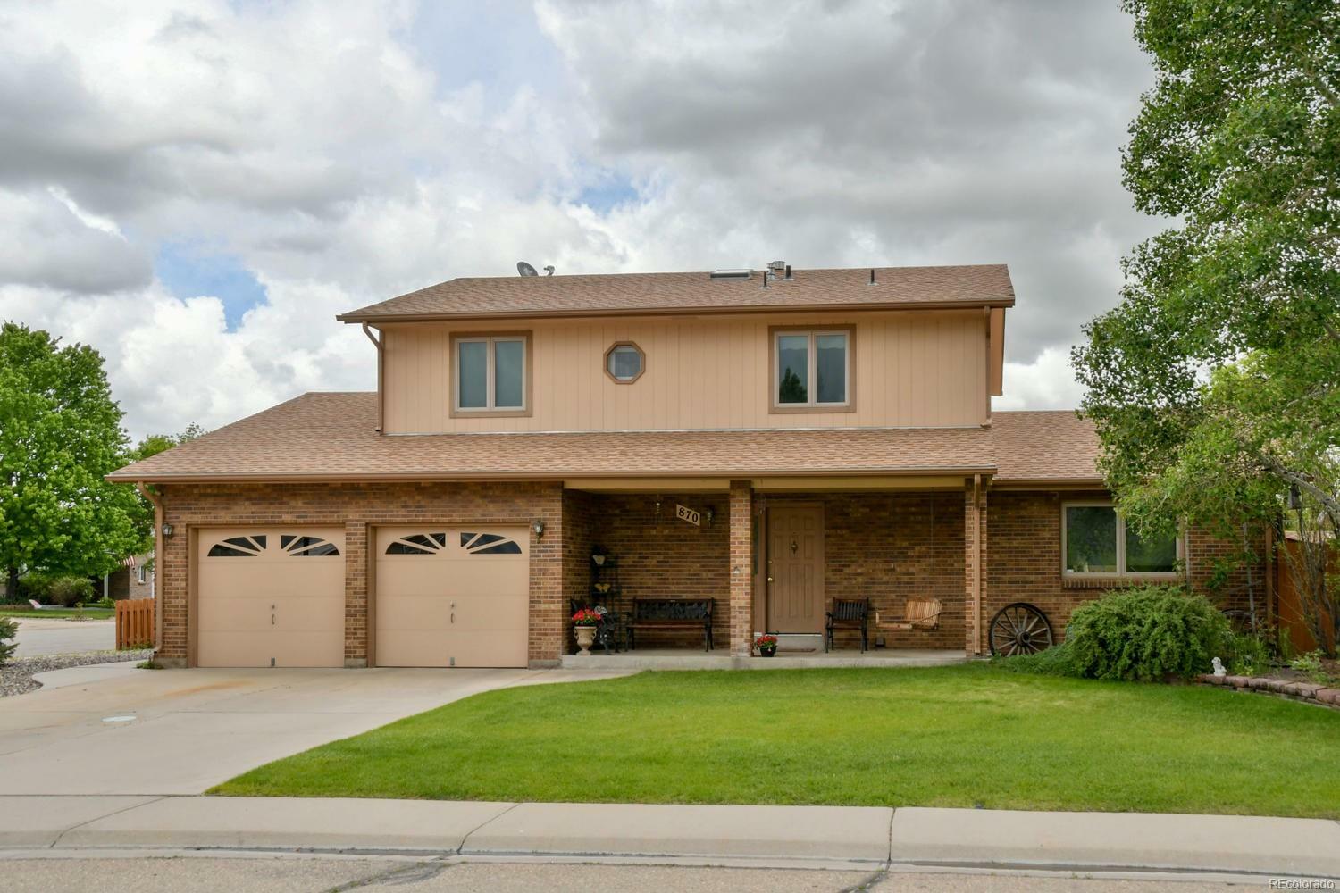Property Photo:  870 S Hoover Avenue  CO 80621 