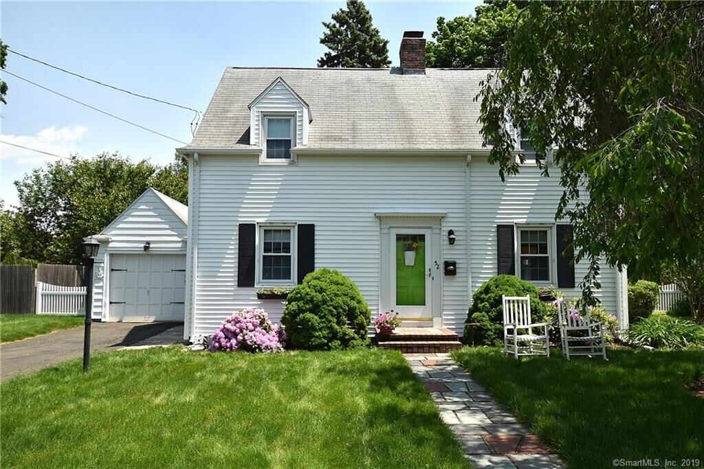 Property Photo: 52 Gifford Road CT 06119