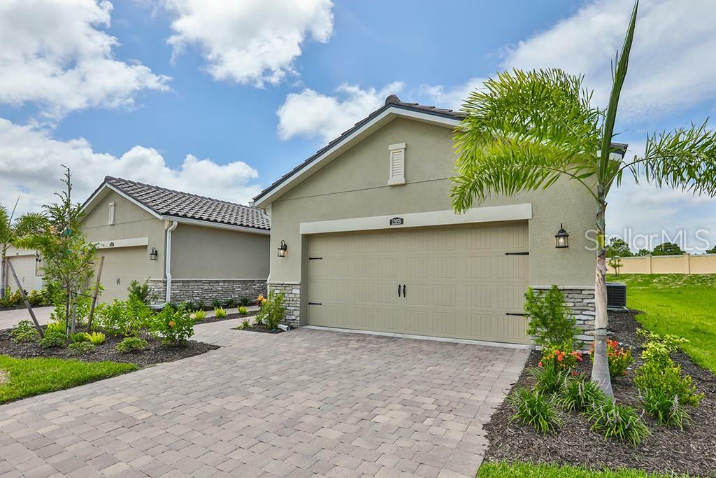 Property Photo:  12059 Tapestry Lane 148  FL 34293 