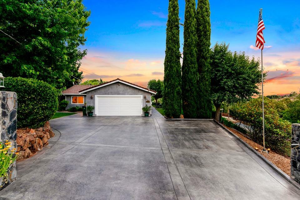 Property Photo: 3541 Jackie Lane CA 95682