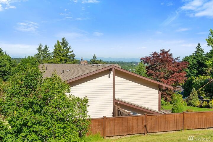 Property Photo: 9710 NE 139th St. WA 98034