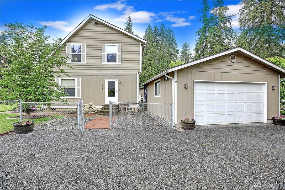 Property Photo:  14116 Club Wy  WA 98223 