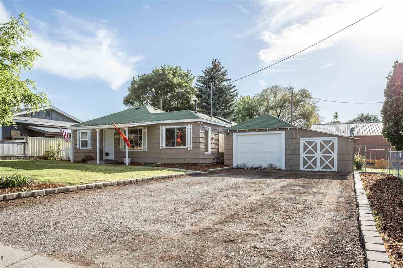 Property Photo: 606 S Virginia Rd WA 99216