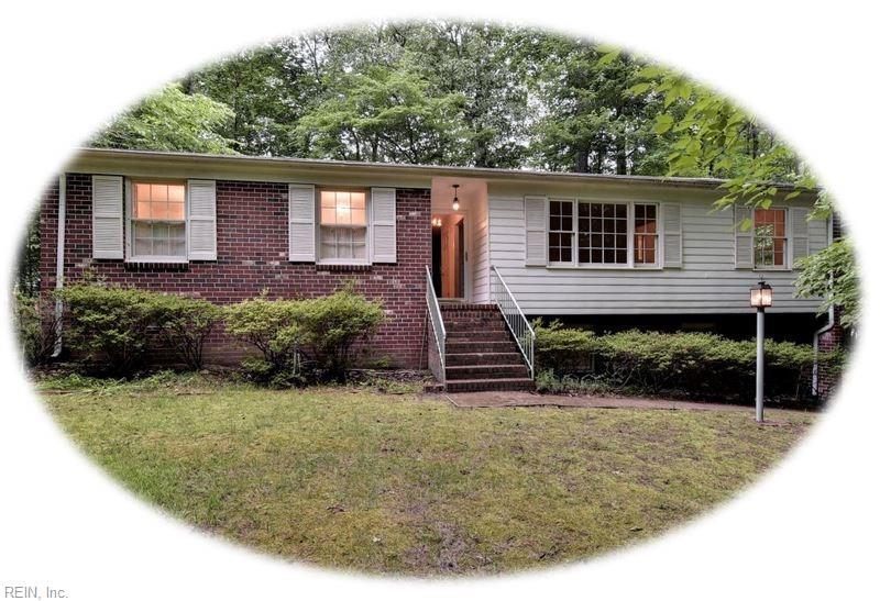 Property Photo: 103 Edgewood Lane VA 23185