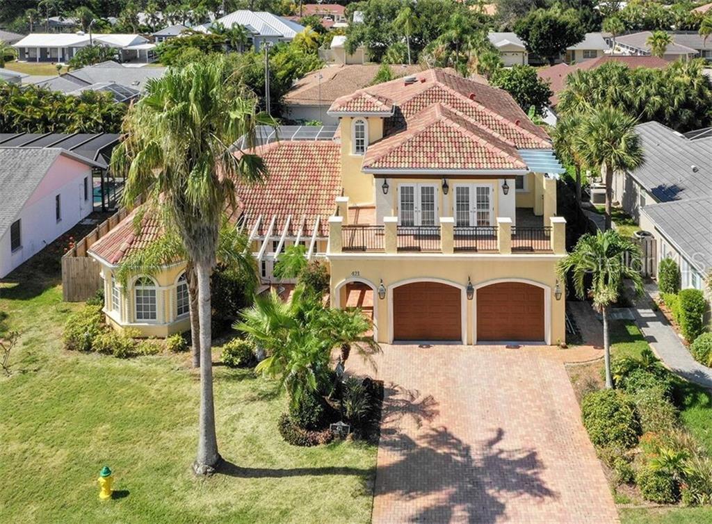 Property Photo:  421 Spadaro Drive  FL 34285 