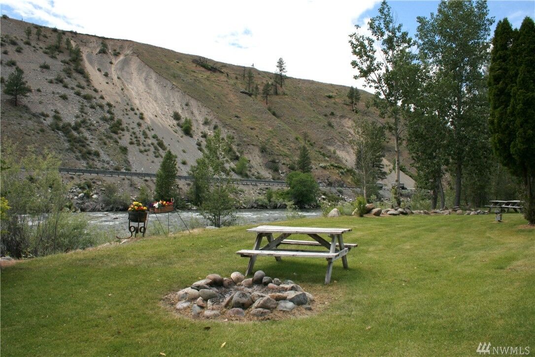 Property Photo: 28 Lightning Pine Rd WA 98834