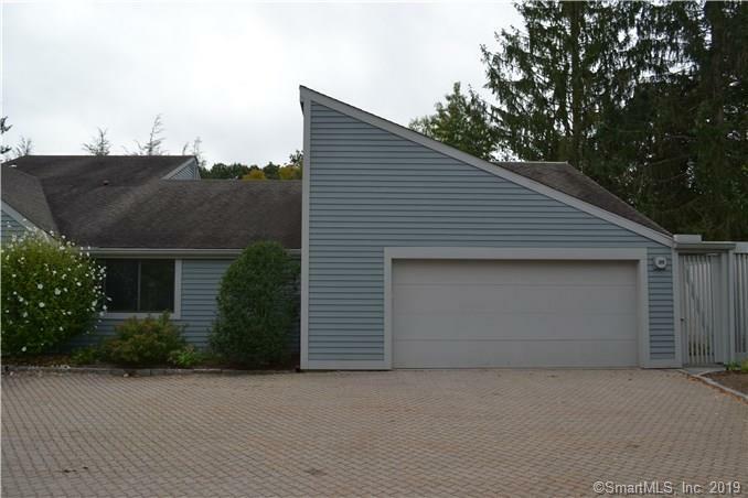 Property Photo: 315 Harvest Commons 315 CT 06880