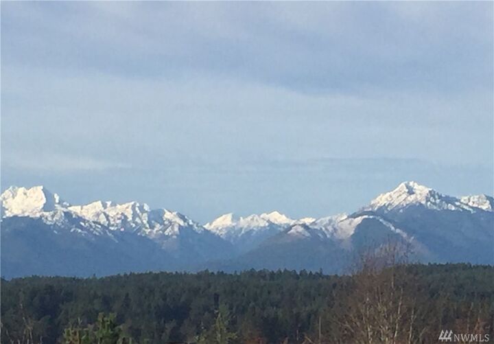 Property Photo:  1657 NW Viewmont Ct  WA 98383 