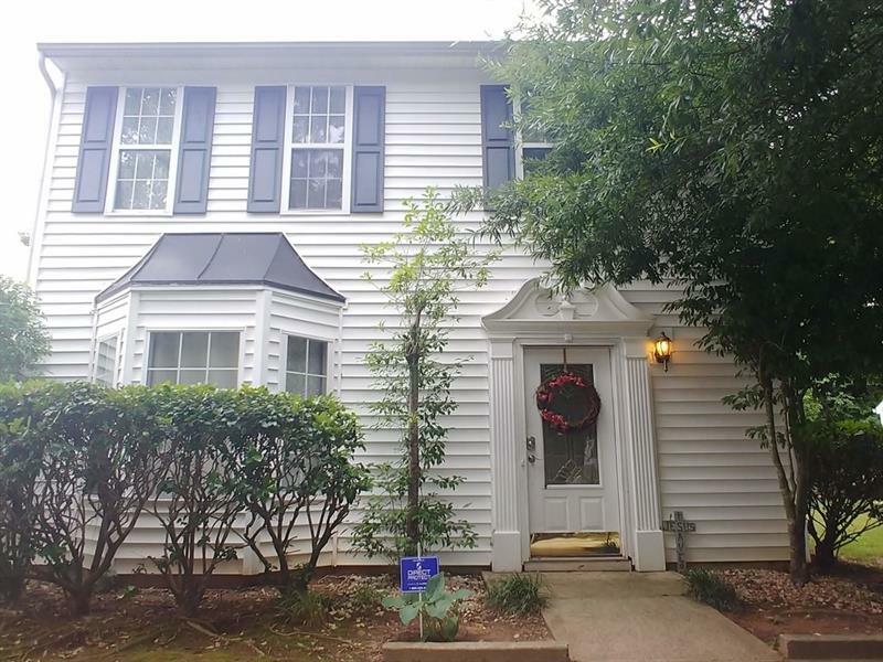Property Photo:  2225 Asquith Avenue SW   30008 