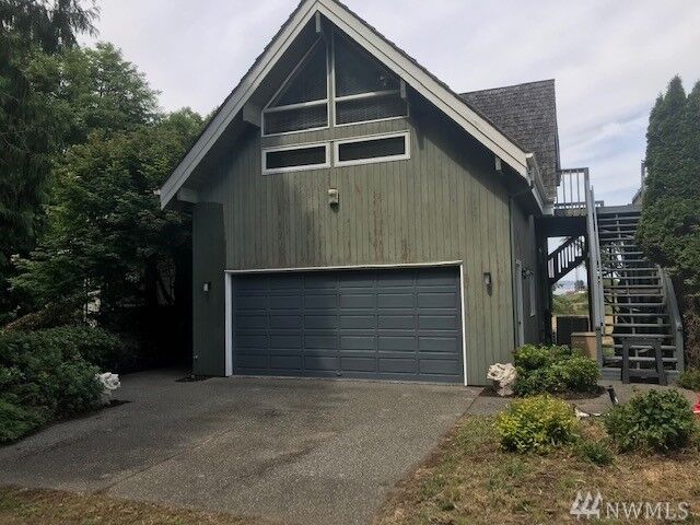 Property Photo:  38095 Hillview Lane NE  WA 98340 