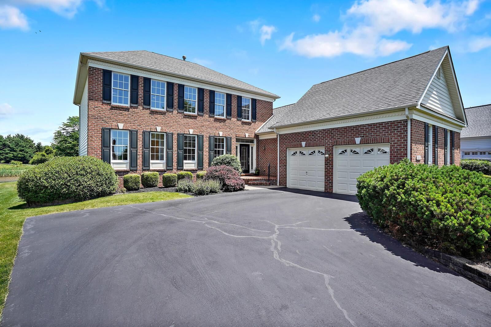 Property Photo:  7072 Maynard E Place  OH 43054 