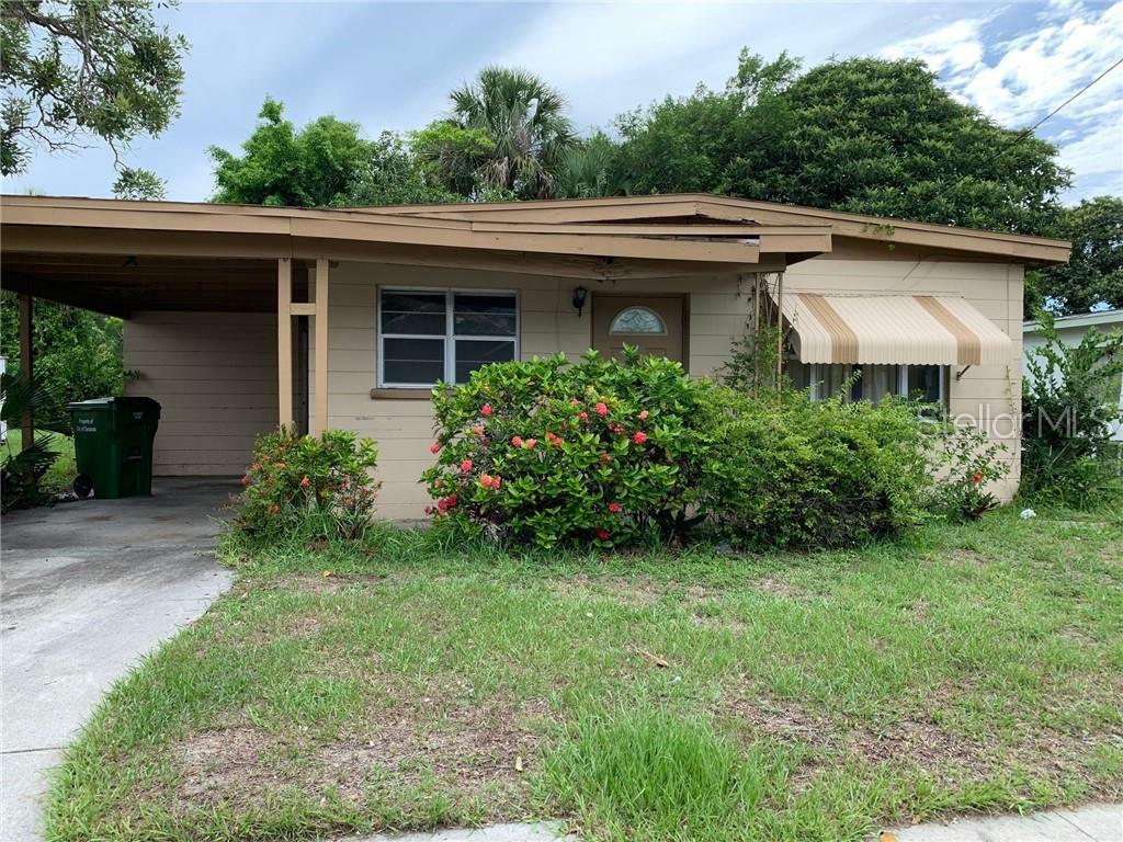 Property Photo:  2019 Leon Avenue  FL 34234 