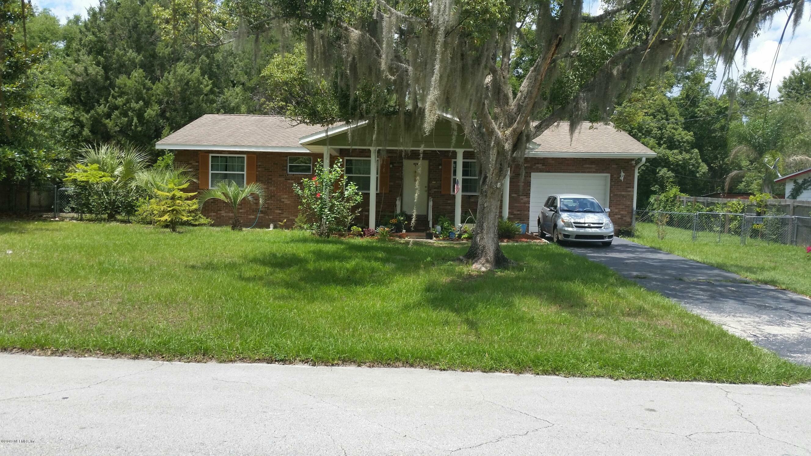 Property Photo:  707 N Prospect Street  FL 32112 