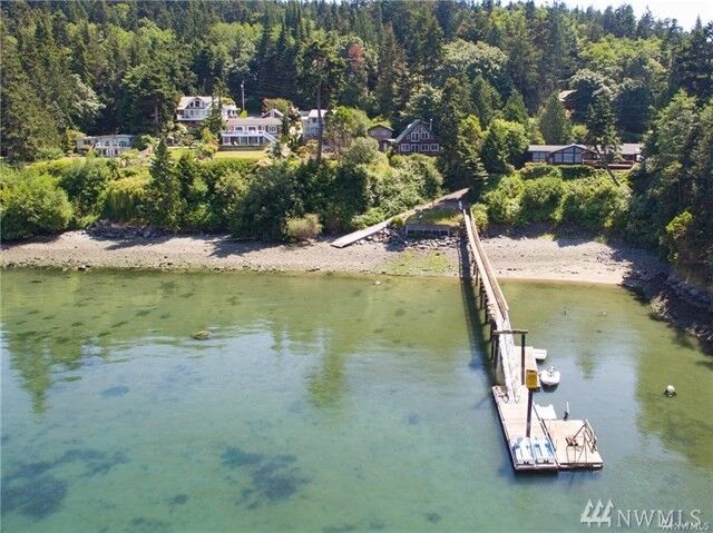 Property Photo: 3297 Biz Point Rd WA 98221