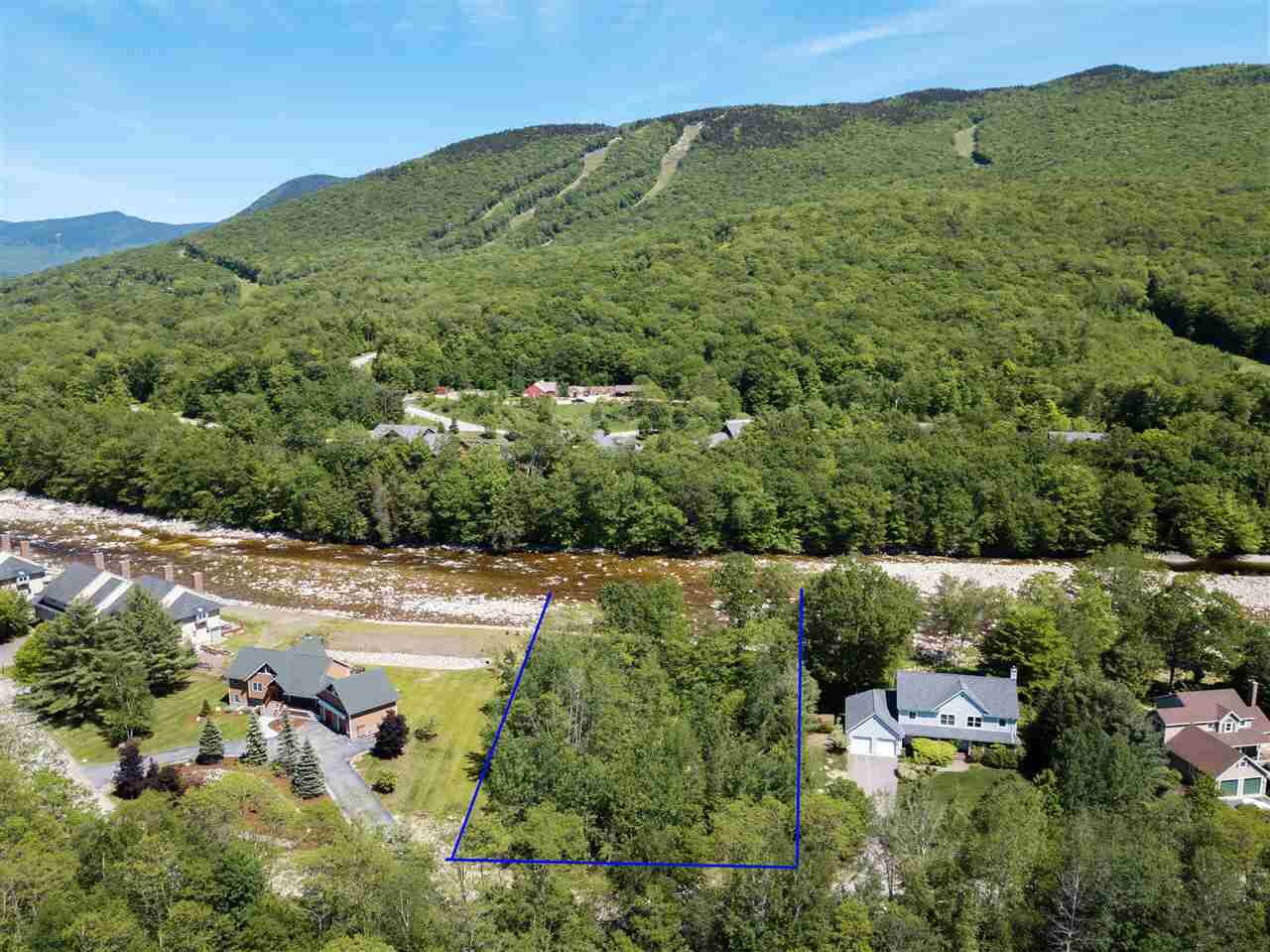 Property Photo: 4 Bunker Lane 4 NH 03251