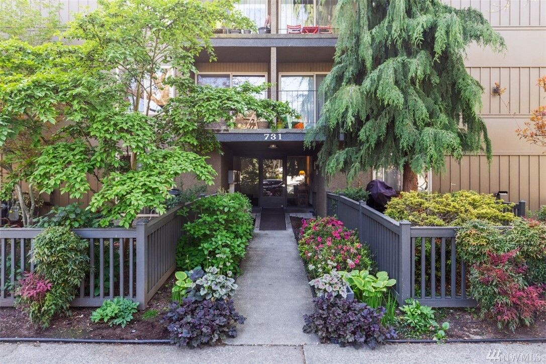 Property Photo:  731 Broadway E 1  WA 98102 