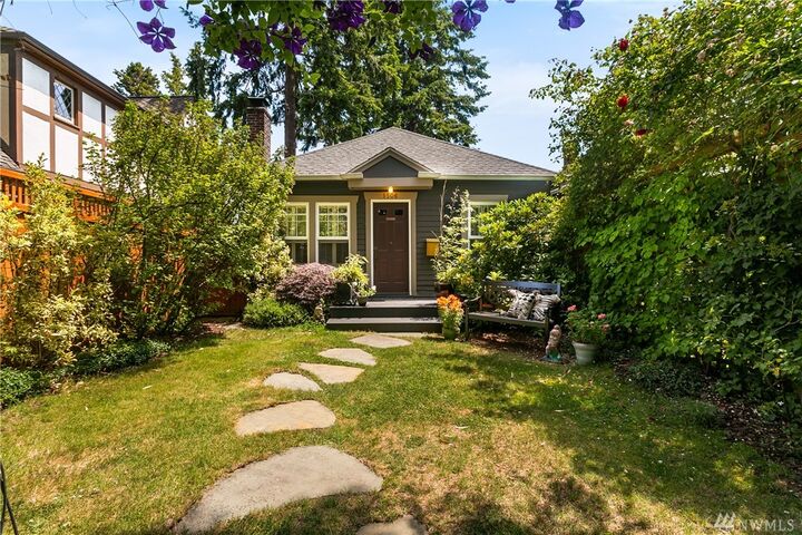 1506 45th Ave SW  Seattle WA 98116 photo