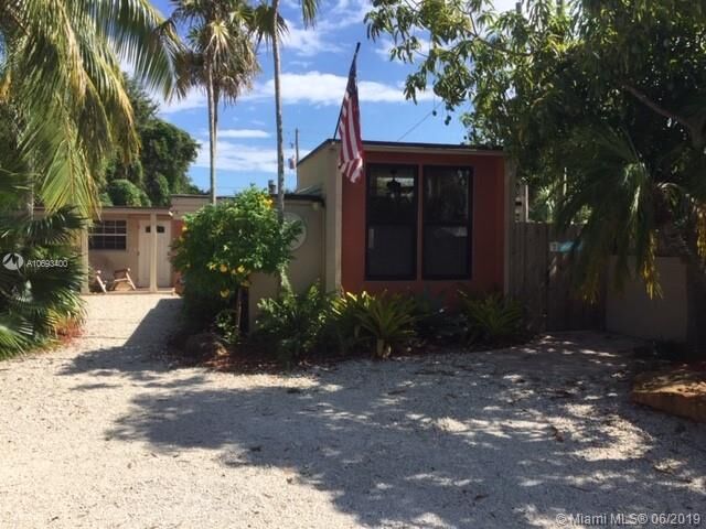 Property Photo:  2618 Monroe St  FL 33020 