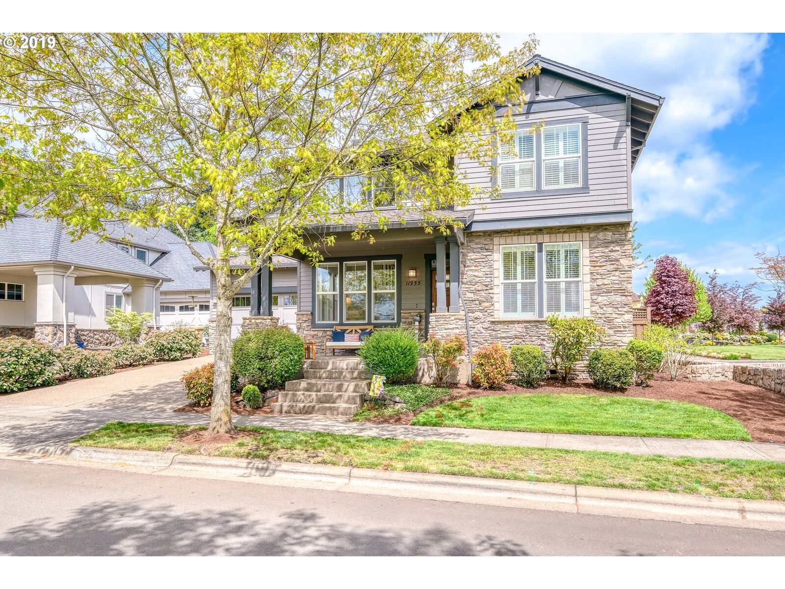 Property Photo:  11955 SW Normandy Ln  OR 97070 