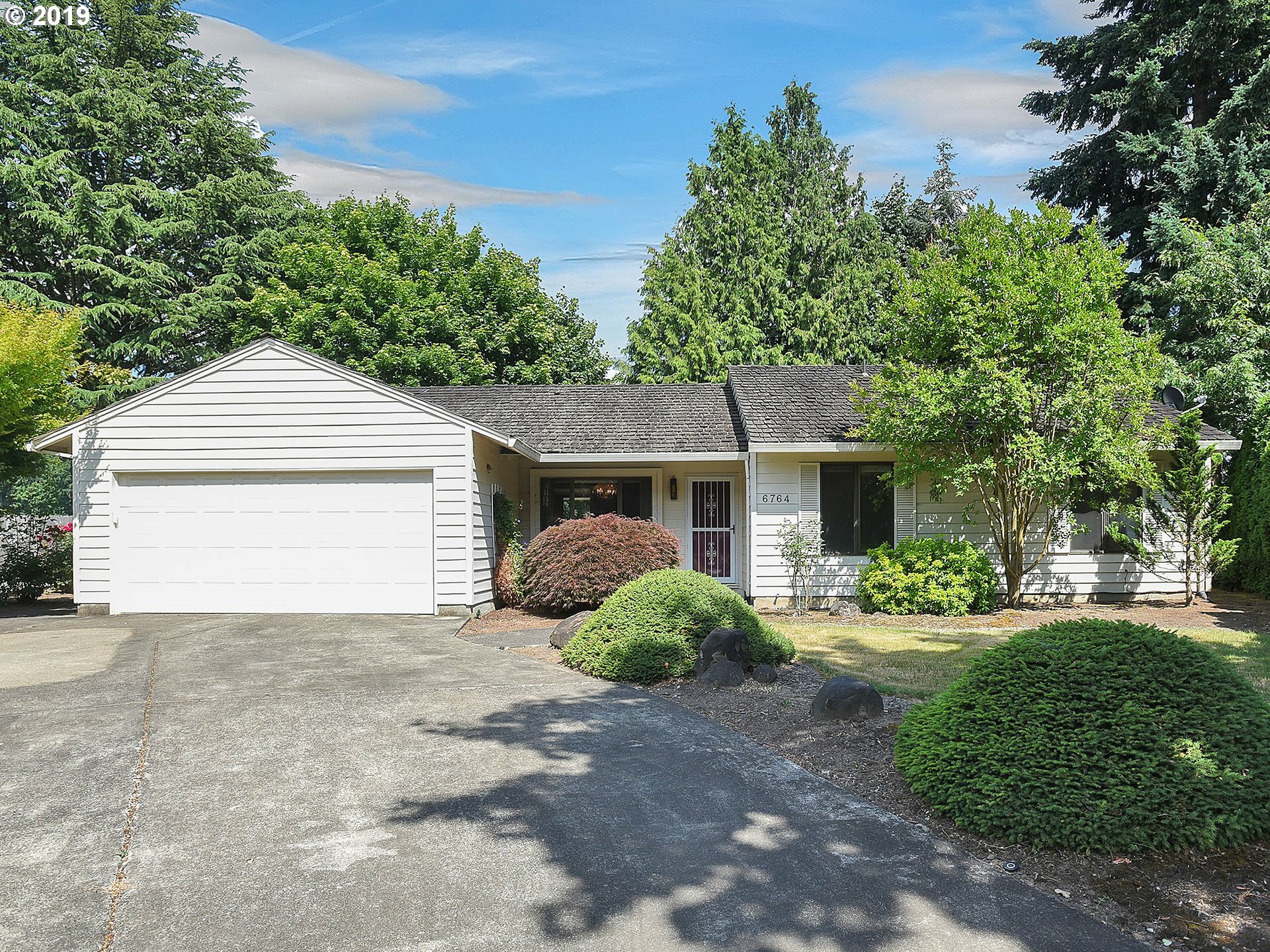 Property Photo:  6764 SW Molalla Bend Rd  OR 97070 