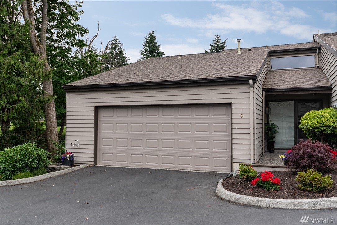 Property Photo:  12542 Gwen Dr 6  WA 98233 