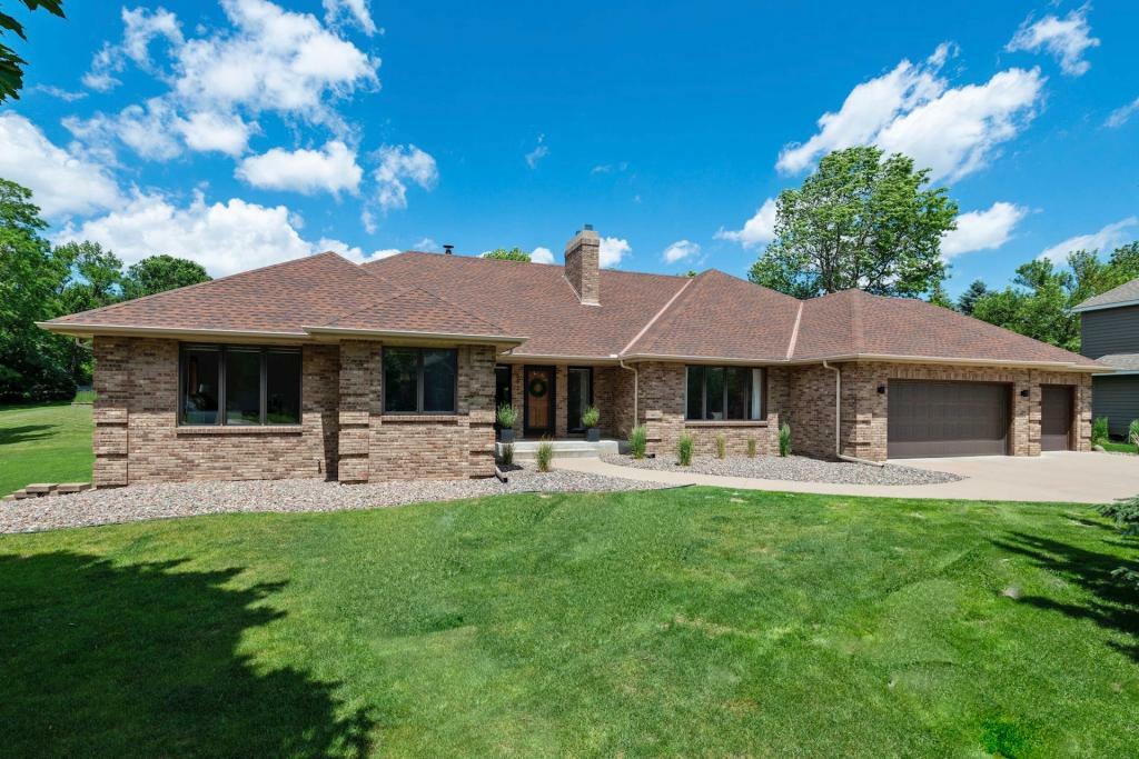 Property Photo:  593 Sibley Court  MN 55118 