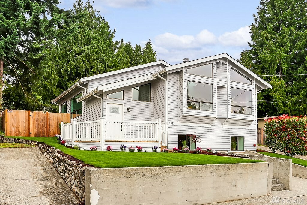 Property Photo:  6311 49th Ave SW  WA 98136 