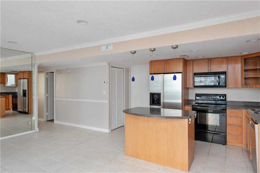 Property Photo: 4015 Bayshore Boulevard 14E FL 33611