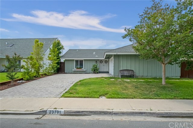 Property Photo:  23701 Calle Hogar  CA 92691 