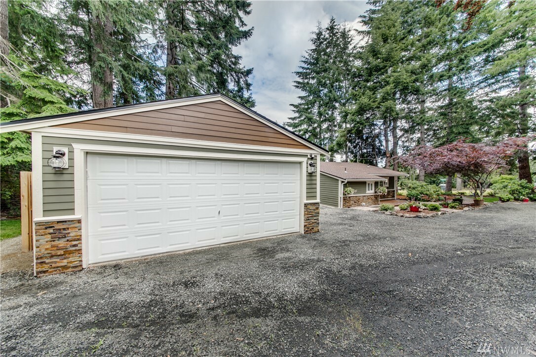 Property Photo:  340 E Canyon View Rd  WA 98528 