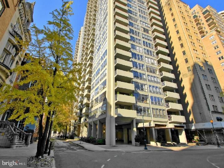 Property Photo: 224 W Rittenhouse Square 30 1713 PA 19103