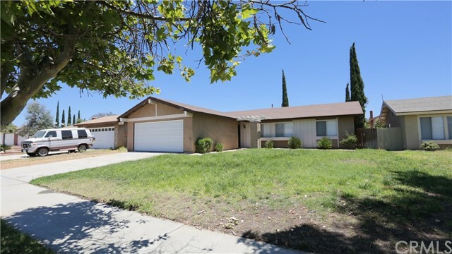 Property Photo:  13634 New Haven Drive  CA 92553 