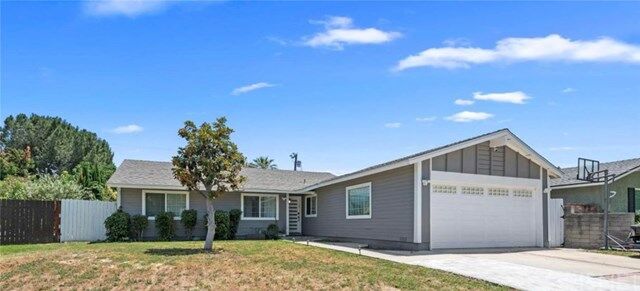 Property Photo:  23832 Hamlin Street  CA 91307 