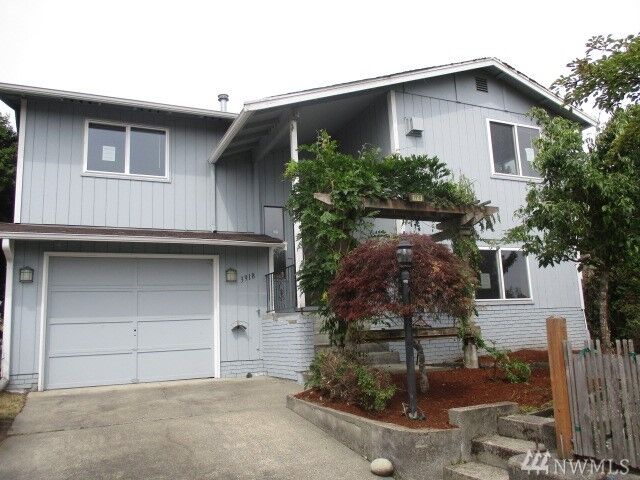 Property Photo:  3918 Commencement Bay Drive  WA 98407 