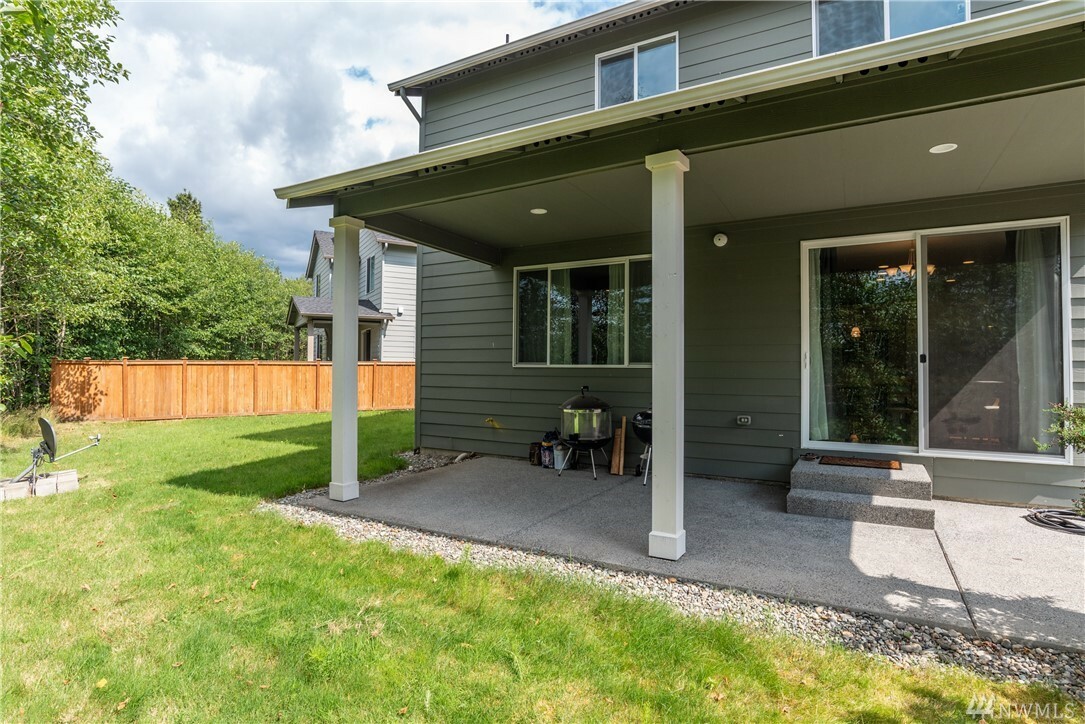 Property Photo:  982 Panorama Ridge  WA 98273 