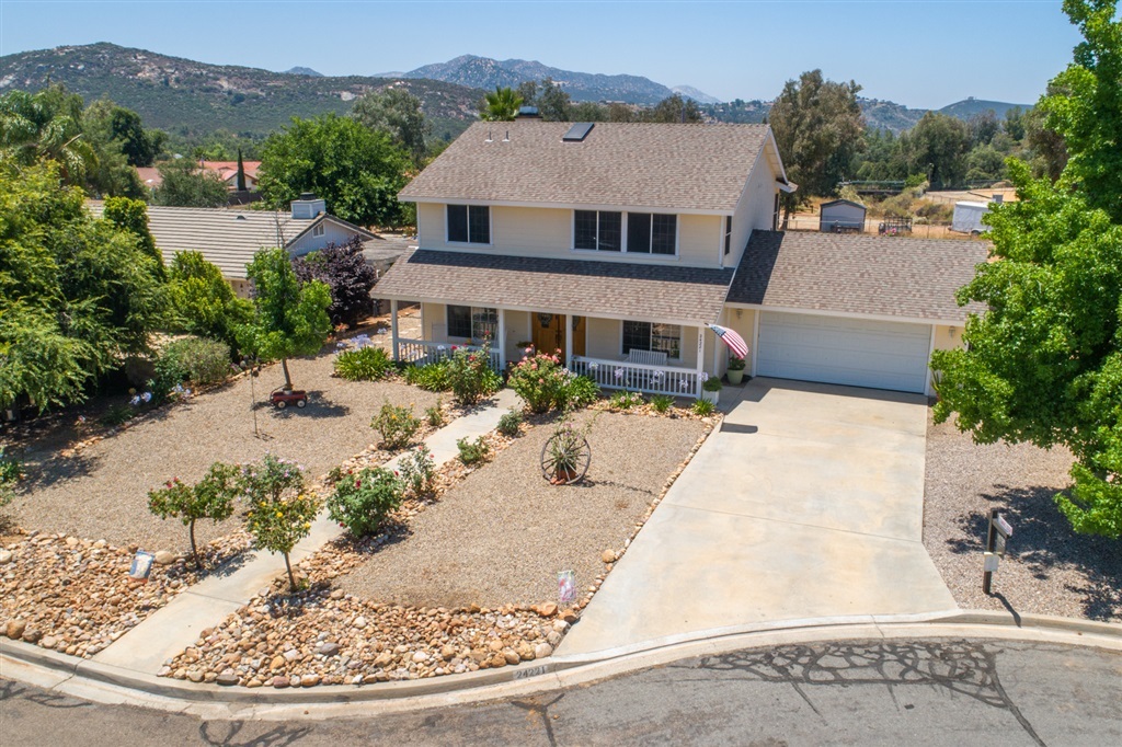 Property Photo:  24221 Compadre Way  CA 92065 