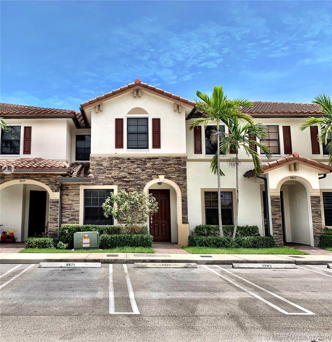 Property Photo: 8871 W 35th Ct . FL 33018