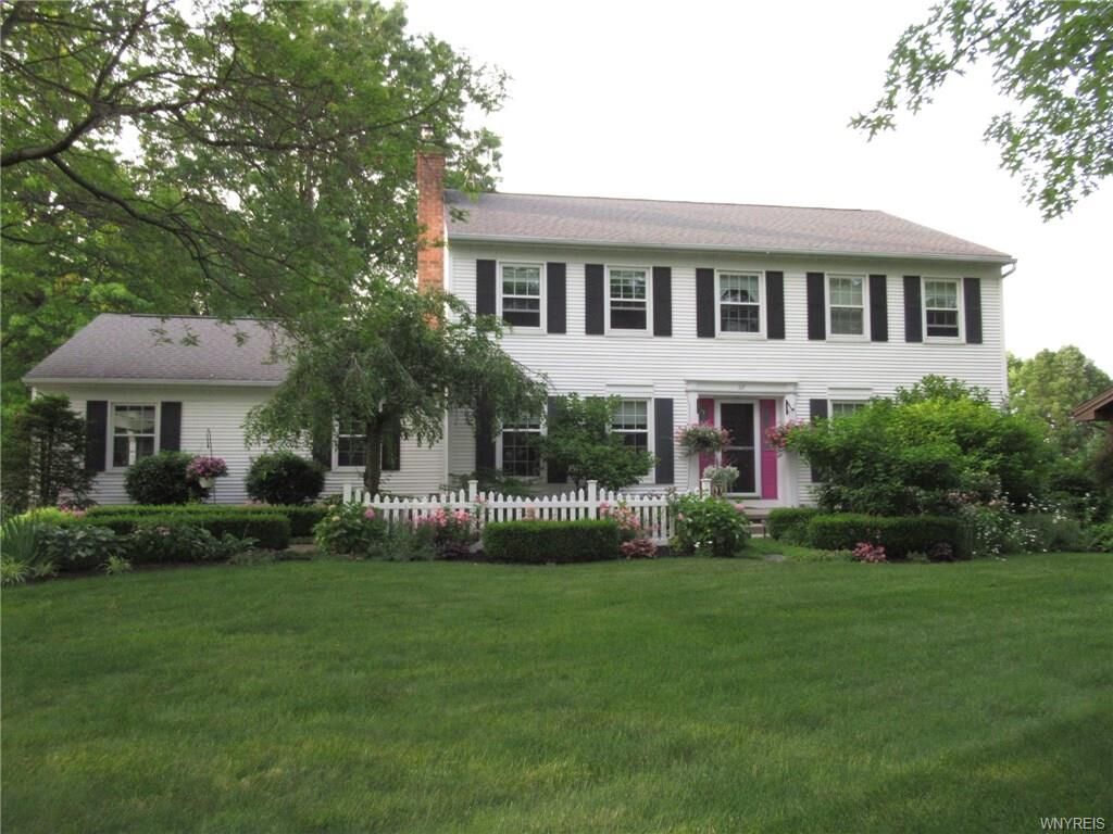 Property Photo:  117 Timberlink Drive  NY 14072 