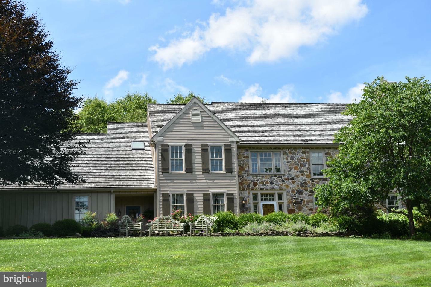 Property Photo:  103 Houndstooth Circle  PA 19425 