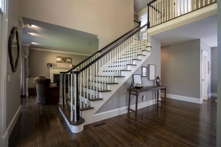 Property Photo:  5 Esther Drive  NH 03110 