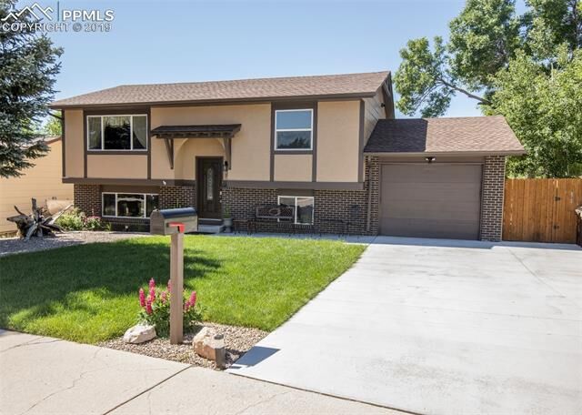 Property Photo:  7275 Shawnee Place  CO 80915 