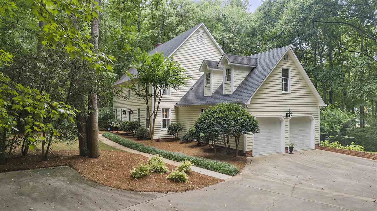 Property Photo: 1022 Oak Creek Drive SC 29302