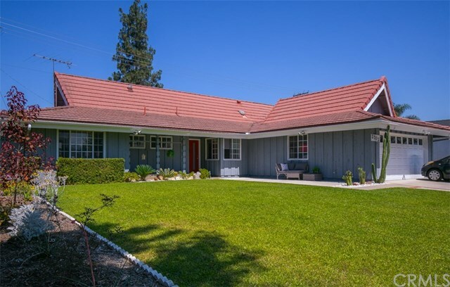 Property Photo:  2702 N Hartman Street  CA 92865 