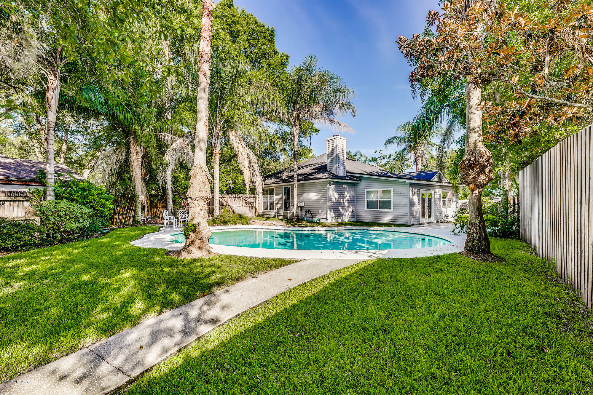 Property Photo:  4879 Victoria Chase Court  FL 32257 