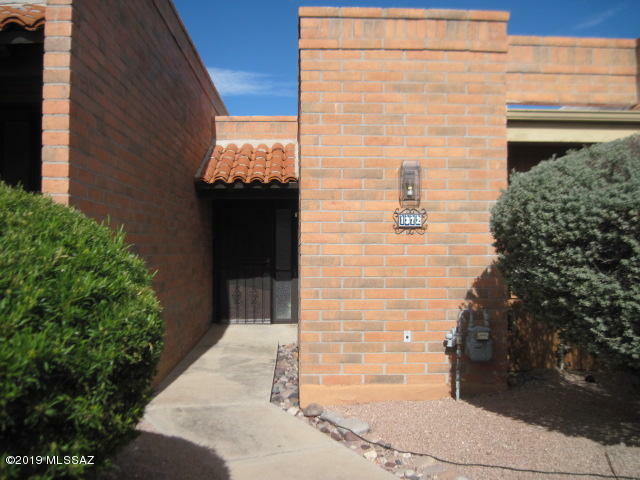 Property Photo:  1372 W Desert Hills Drive  AZ 85622 