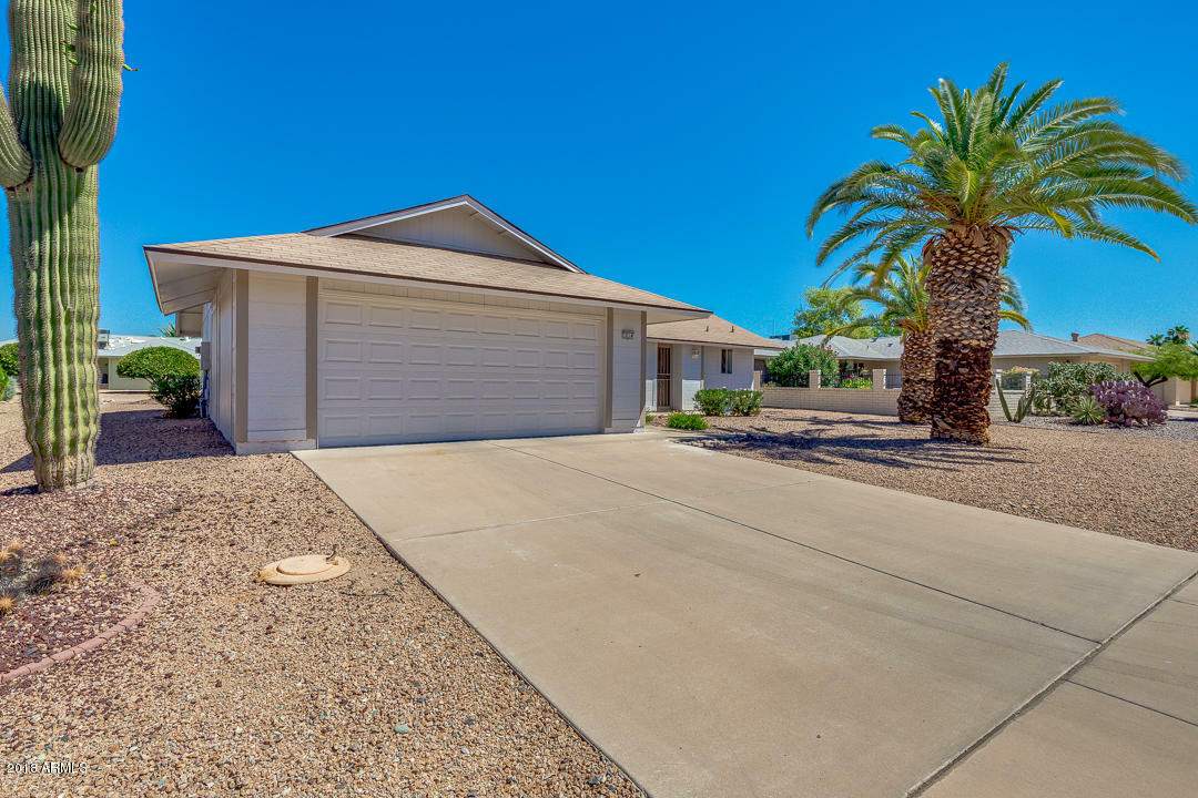 Property Photo:  12514 W Bonanza Drive  AZ 85375 