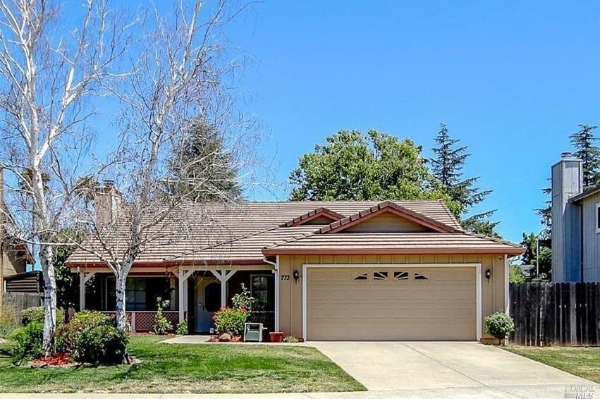 Property Photo:  773 Saddle Horn Trail  CA 95687 